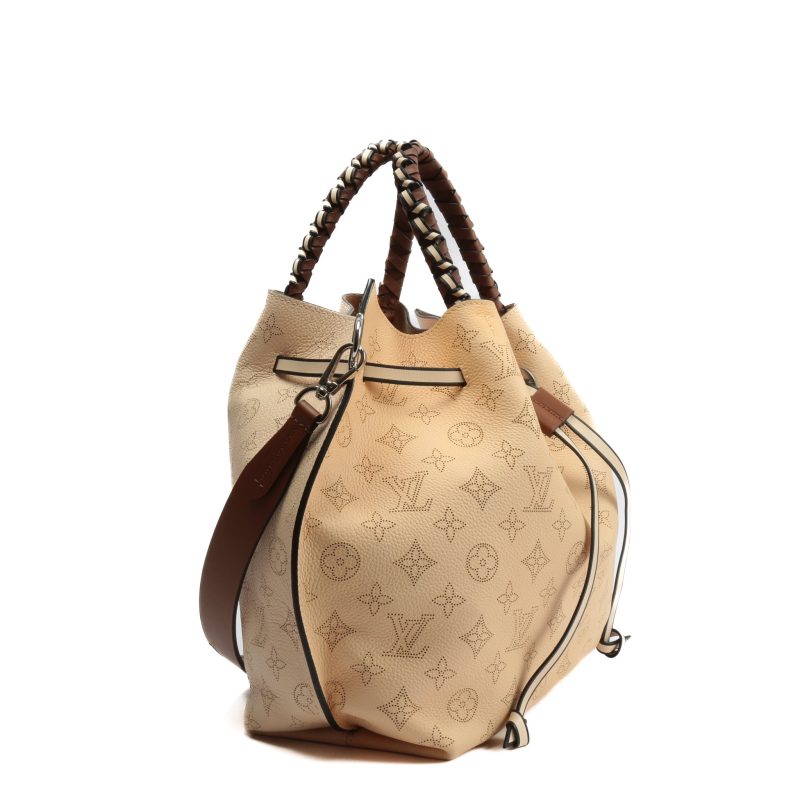 LOUIS VUITTON Girolata Beige Mahina w/Pouch - Image 2