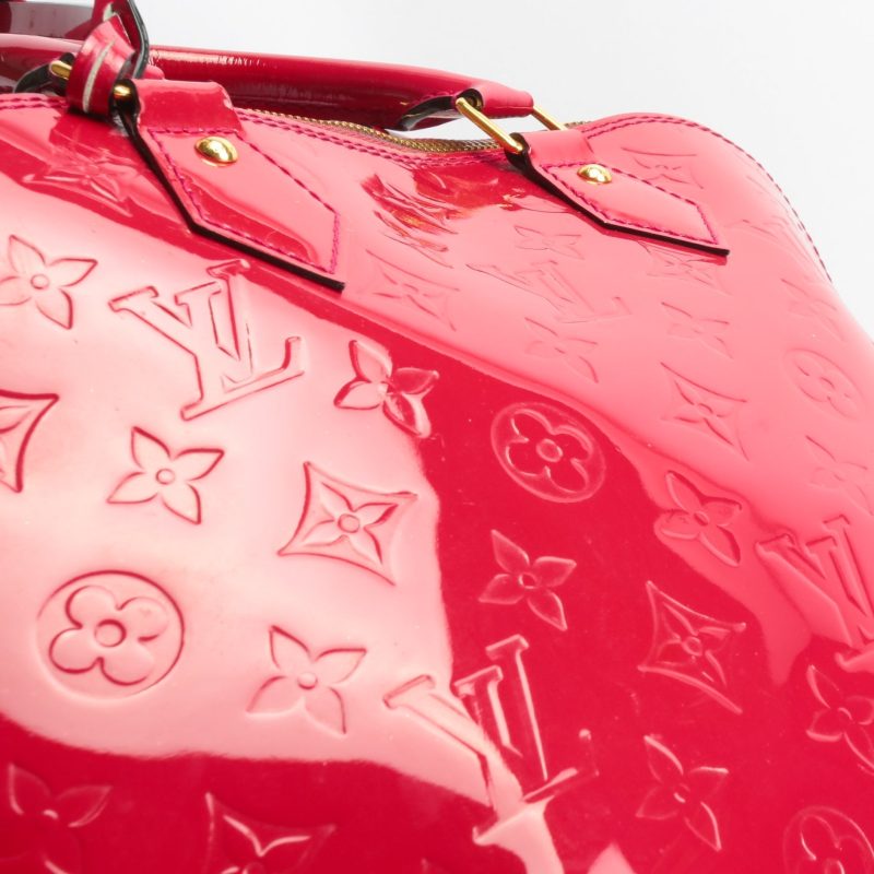 LOUIS VUITTON Monogram Vernis Alma MM Red - Image 9