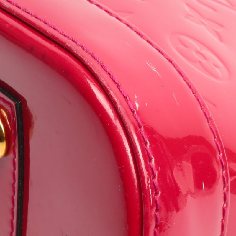 LOUIS VUITTON Monogram Vernis Alma MM Red - Image 6