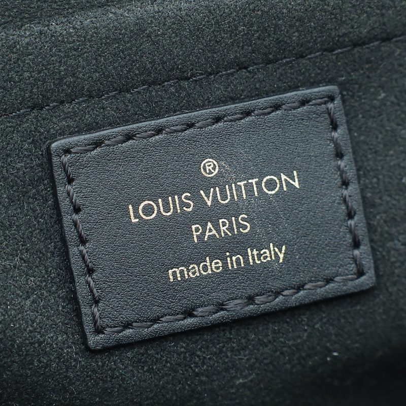 Louis Vuitton Black New Wave GM Chain Bag - Image 10