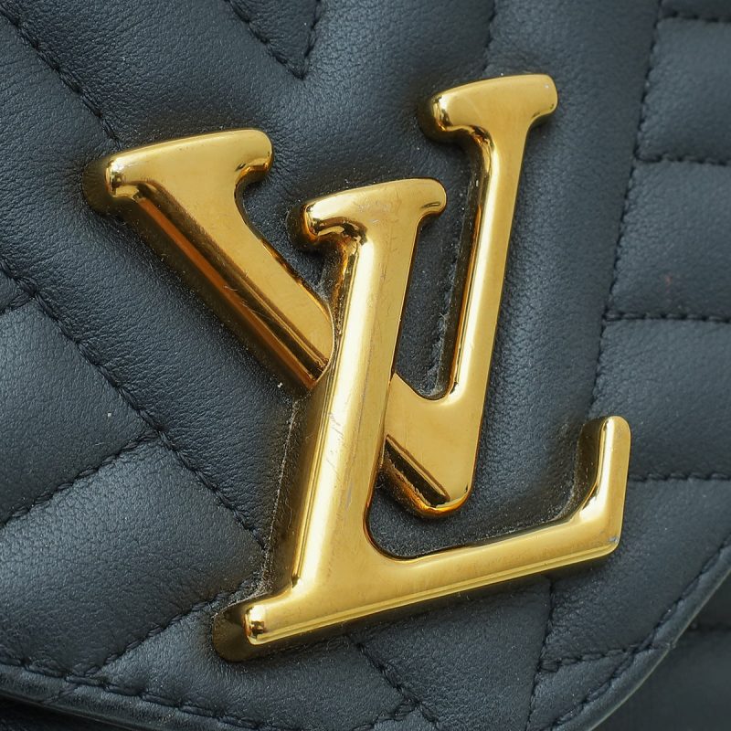 Louis Vuitton Black New Wave GM Chain Bag - Image 8