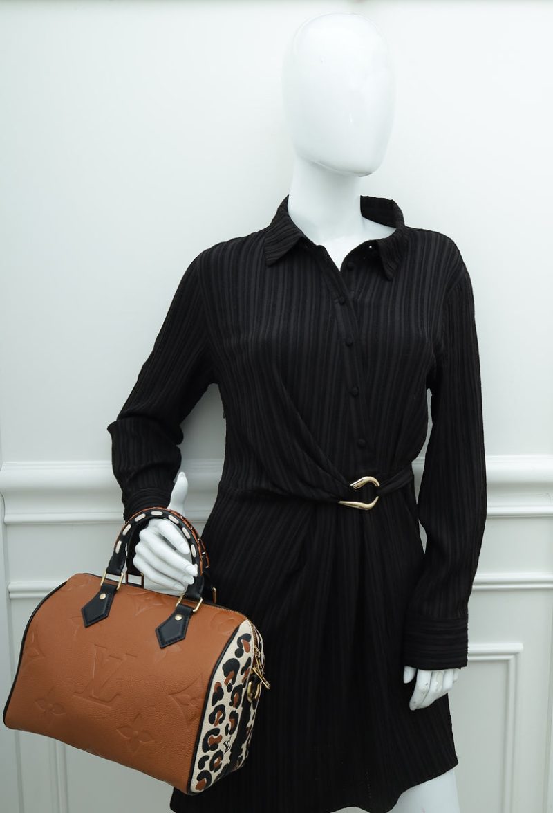 Louis Vuitton Bicolor Fleur de Monogram Bag Charm - Image 10