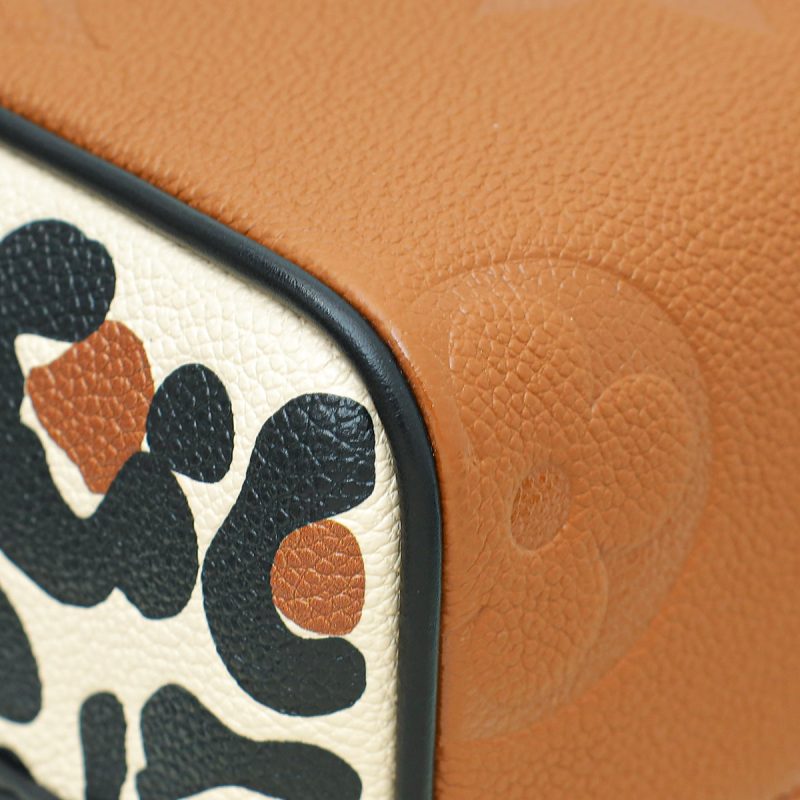Louis Vuitton Bicolor Fleur de Monogram Bag Charm - Image 7