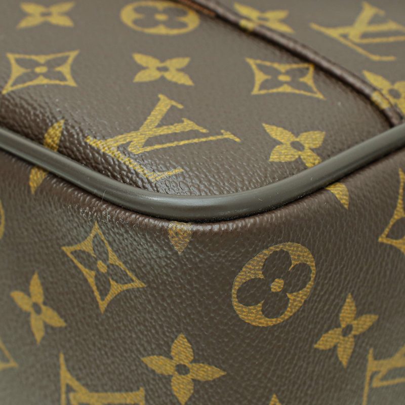 Louis Vuitton Brown Monogram Canvas Milk Box Bag with Gold Hardware - Image 6