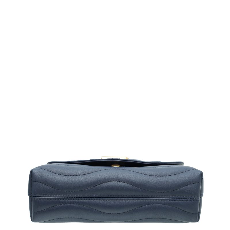 Louis Vuitton Blue Nuit Monogram Vernis Sarah Wallet - Image 3
