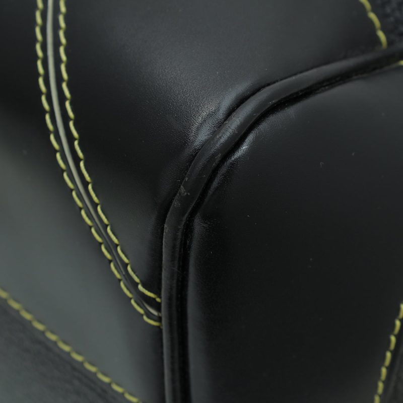 Louis Vuitton Black Taiga Bifold Wallet - Image 6