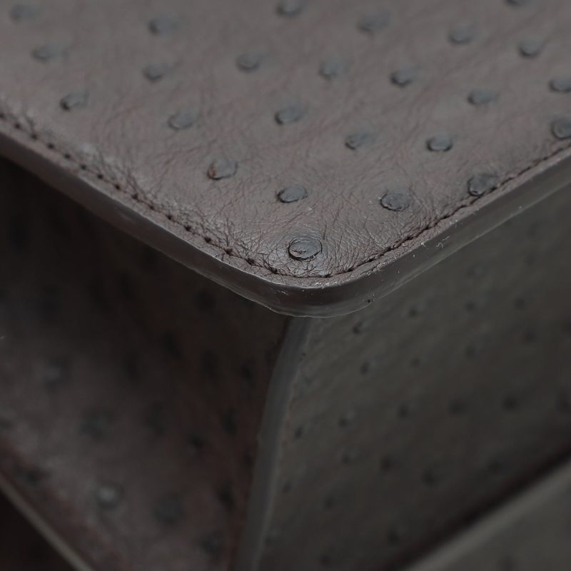 Louis Vuitton Christmas Edition Giraffe Animated Mini Pochette Accessoires in Monogram - Image 7