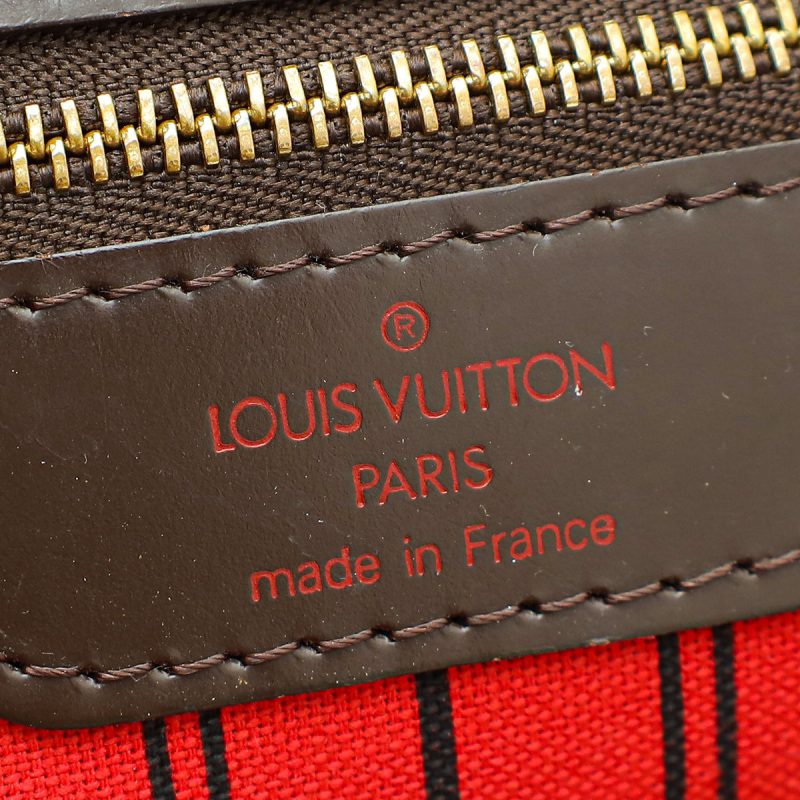 Louis Vuitton Brown Insolence Bag Charm - Image 9