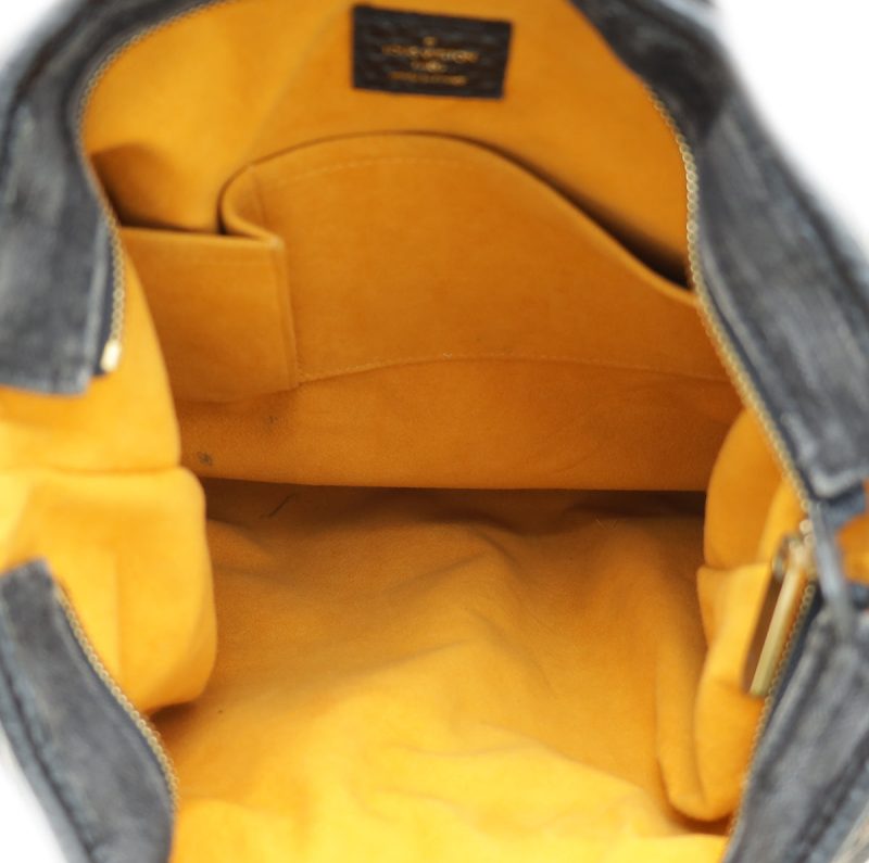 Louis Vuitton Black Alma BB Bag - Image 8