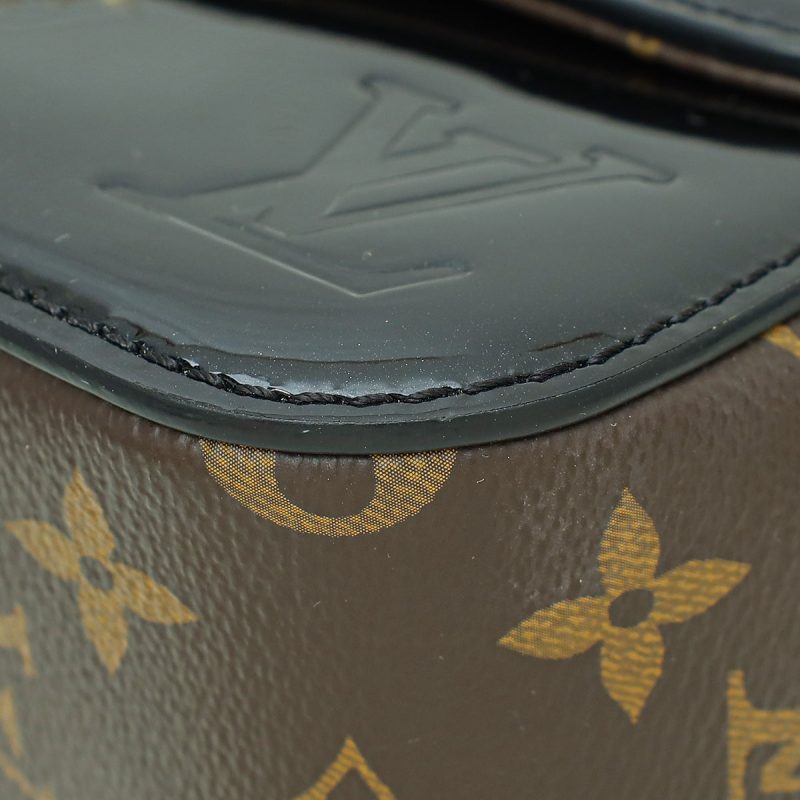 Louis Vuitton Black Vernis Louise Clutch - Image 4