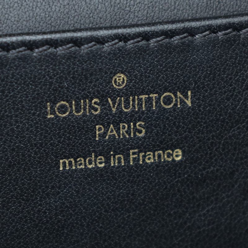 Louis Vuitton Black New Wave Bumbag - Image 10