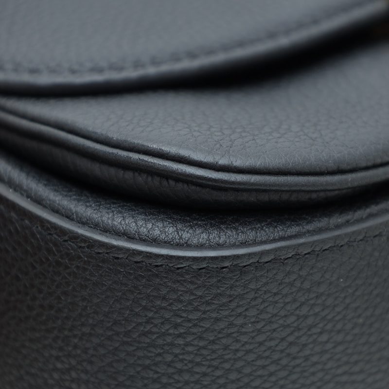 Louis Vuitton Black New Wave Bumbag - Image 5