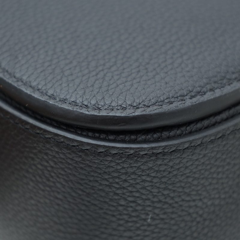 Louis Vuitton Black New Wave Bumbag - Image 6