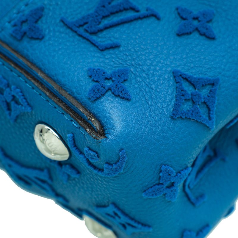Louis Vuitton Blue Lagoon Monogram Vernis Alma BB Bag W/ V Illustre Key Holder Bag Charm - Image 7