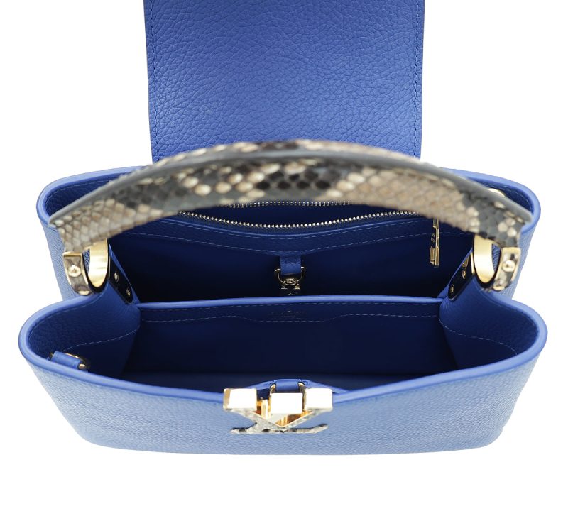Louis Vuitton Blue Cowhide Aerogram Takeoff Messenger - Image 9