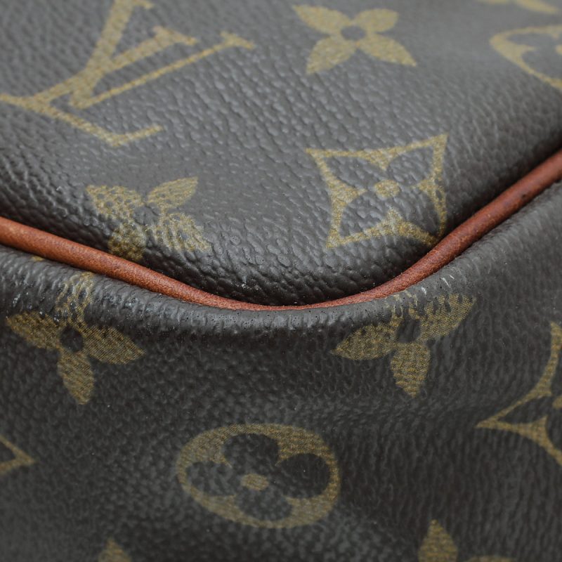 Louis Vuitton Brown Monogram Deauville Tote Bag - Image 6