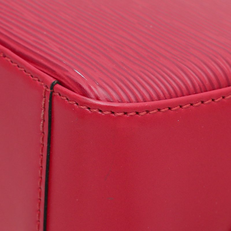 Louis Vuitton CatalinaPatent Leather Tote Bag () - Image 6