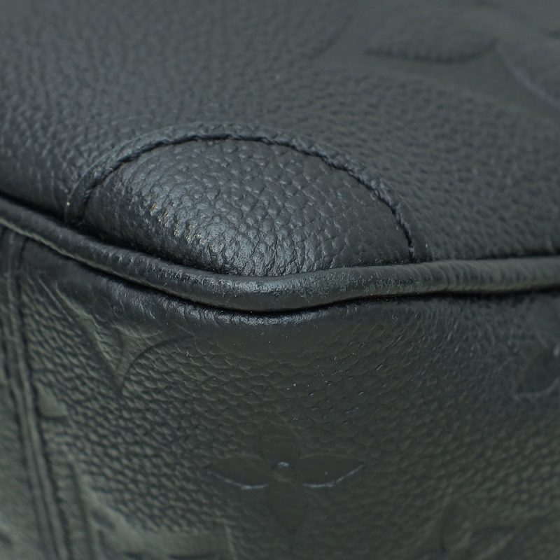 Louis Vuitton Black Empreinte Monogram iPhone X/XS Folio Case - Image 6