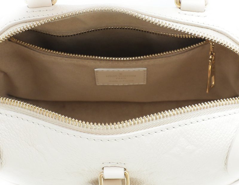 Louis Vuitton Cream Monogram Puffy Lambskin Coussin MM - Image 9