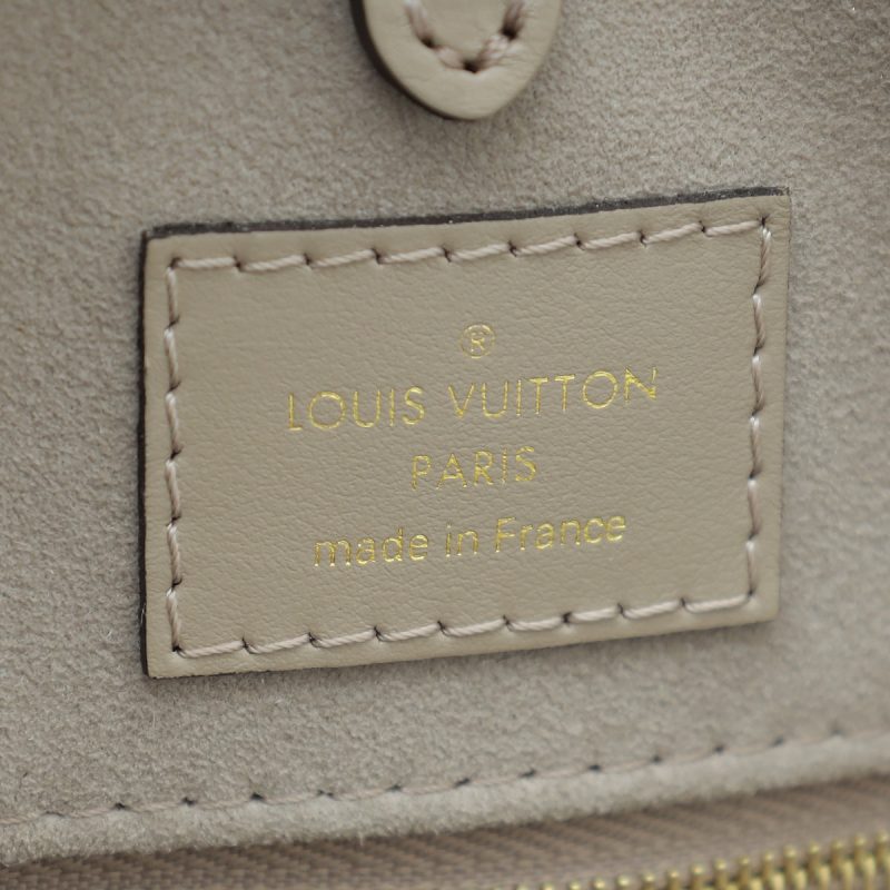 Louis Vuitton Bicolor Empreinte Wild At Heart Bandouliere 25 Bag - Image 10