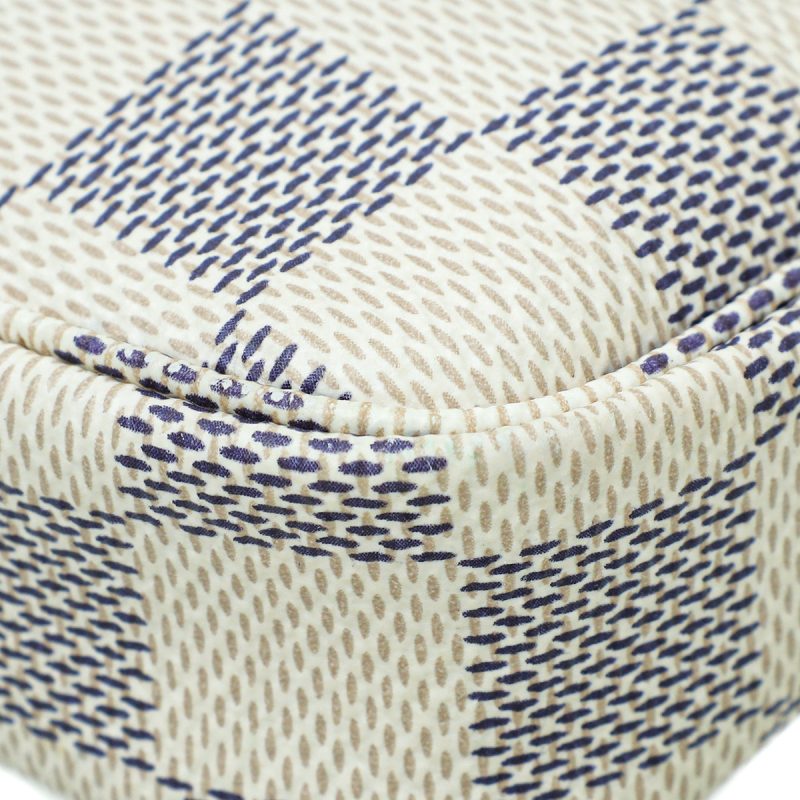 Louis Vuitton Damier Azur Mini Pochette Accessoires (SHG-Pdui6G) - Image 6