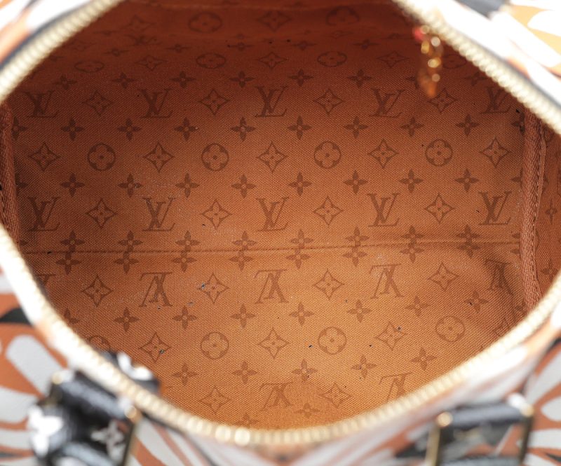 Louis Vuitton Caramel Monogram Giant Crafty Toiletry 26 Pouch - Image 9