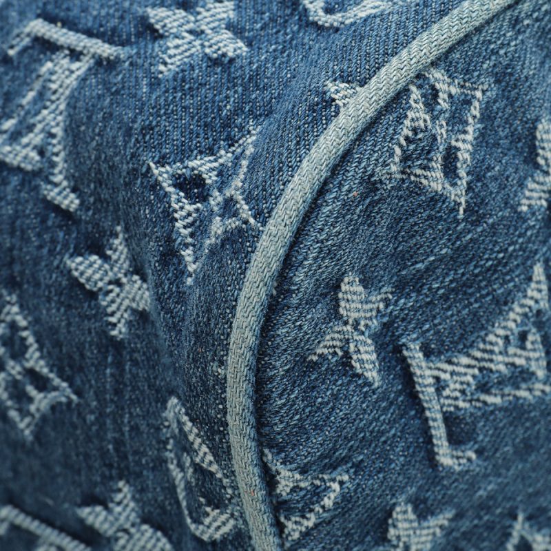 Louis Vuitton Blue Monogram Denim Pleaty Bag - Image 6