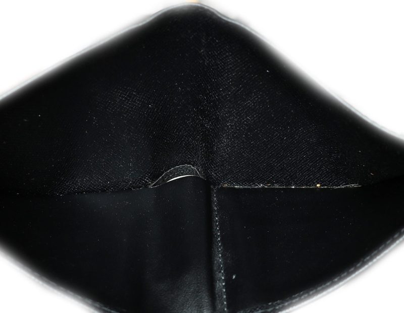 Louis Vuitton Black Taiga Gibeciere Garment Bag - Image 11
