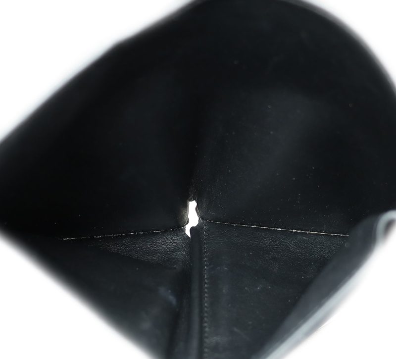 Louis Vuitton Black Capucines Compact Wallet - Image 10