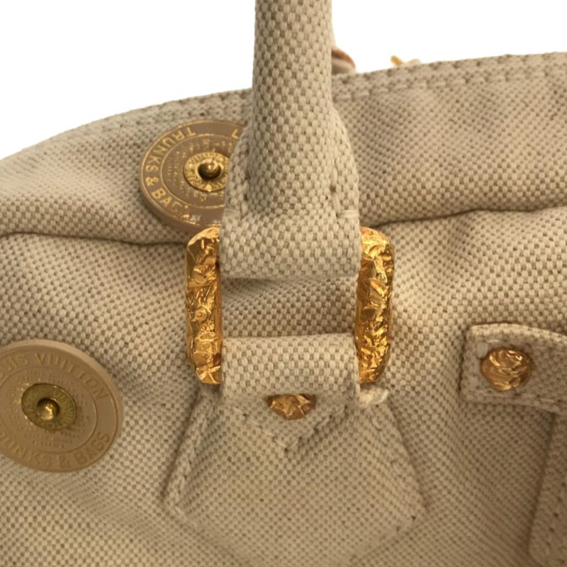 Louis Vuitton Brass Lock & Keys - Image 13