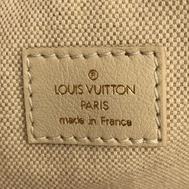Louis Vuitton Brass Lock & Keys - Image 7