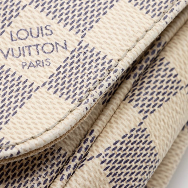 Louis Vuitton Damier Azur Favorite MM Shoulder Bag (SHF-21615) - Image 13