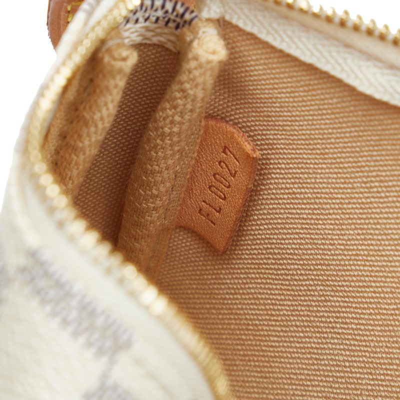 Louis Vuitton Damier Azur MM N51107 Bag - Image 8