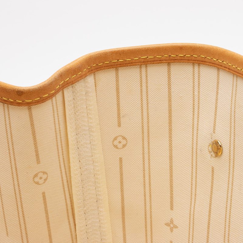 Louis Vuitton Damier Azur Neverfull MM Tote (SHG-AOeI8u) - Image 13