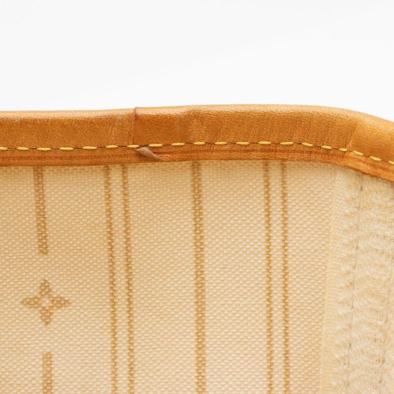 Louis Vuitton Damier Azur Neverfull MM Tote (SHF-oqv6hs) - Image 16