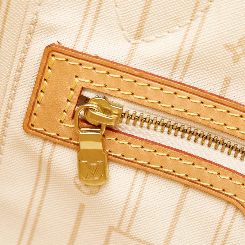 Louis Vuitton Damier Azur Neverfull PM (SHG-NOynW3) - Image 9