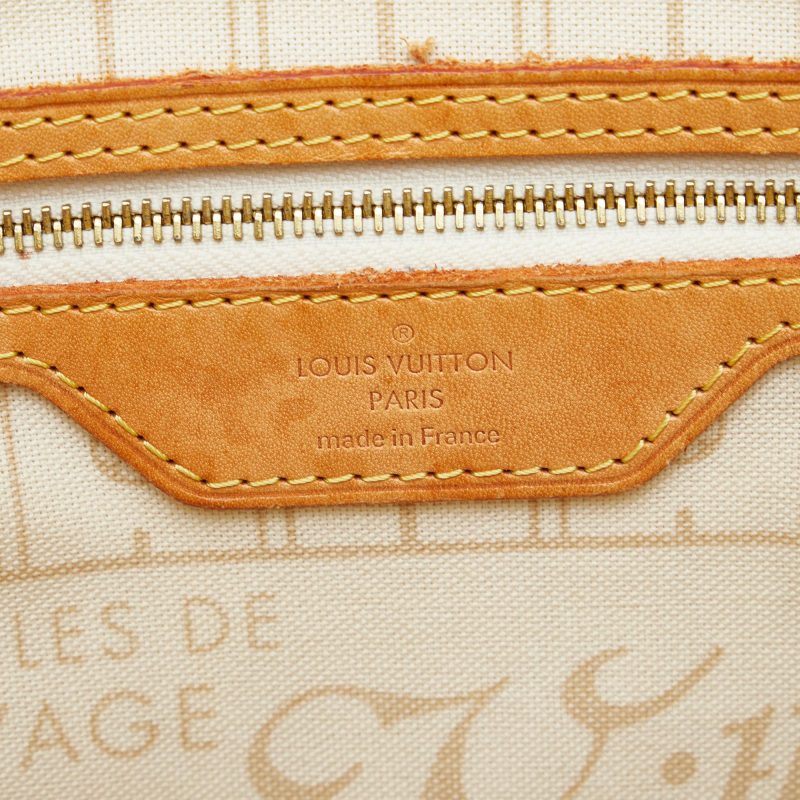 Louis Vuitton Damier Azur Neverfull PM - Image 8