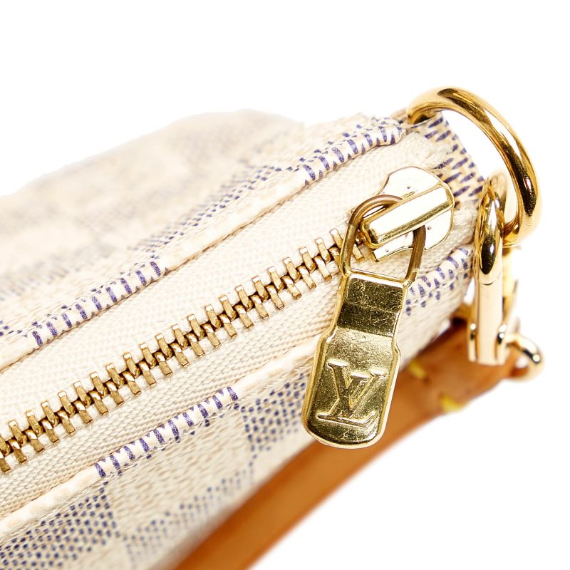 Louis Vuitton Damier Azur Pochette Accessoires (SHG-XPNk3n) - Image 8