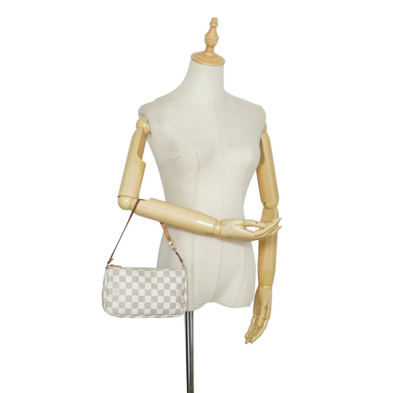 Louis Vuitton Damier Azur Pochette Accessoires (SHG-z72A7o) - Image 4