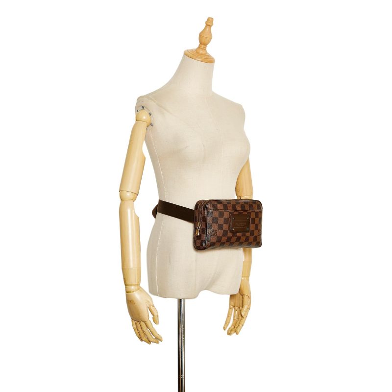 Louis Vuitton Damier Ebene Brooklyn Bum Bag (SHG-iDoyVW) - Image 4