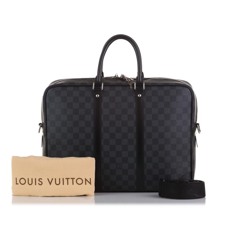 Louis Vuitton Damier Graphite Porte Documents Voyage PM (SHG-37034) - Image 4
