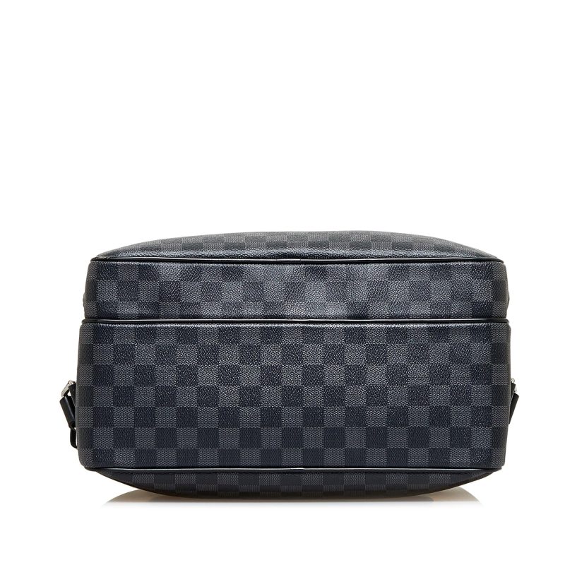 Louis Vuitton Damier Graphite Sac Leoh (SHG-bGHcou) - Image 3