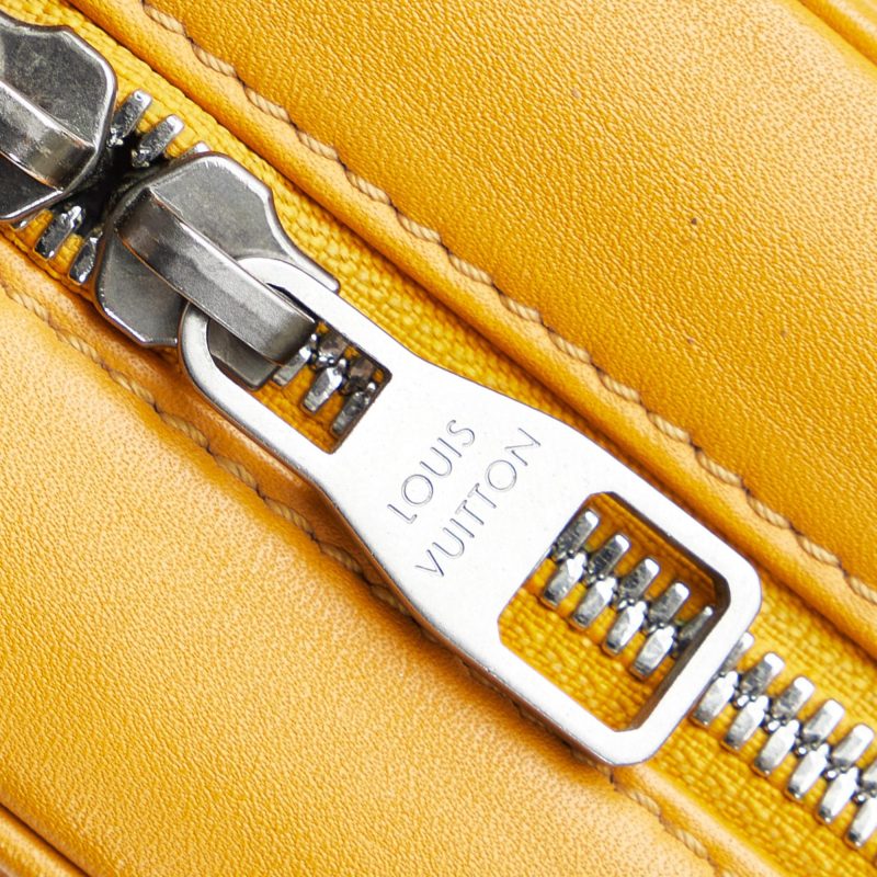 Louis Vuitton Damier Infini Toiletry Pouch (SHG-xMN2YT) - Image 8