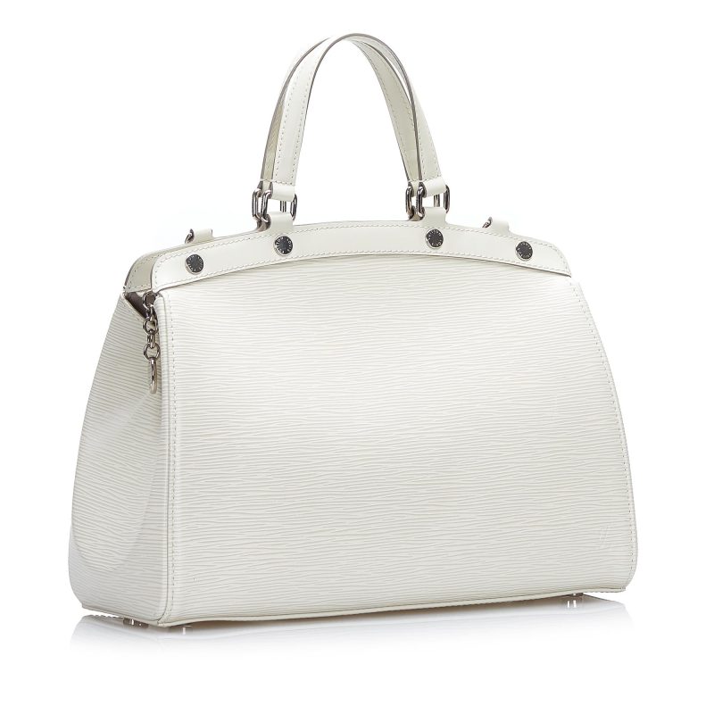 Louis Vuitton Epi Brea MM (SHG-M8MXDe)