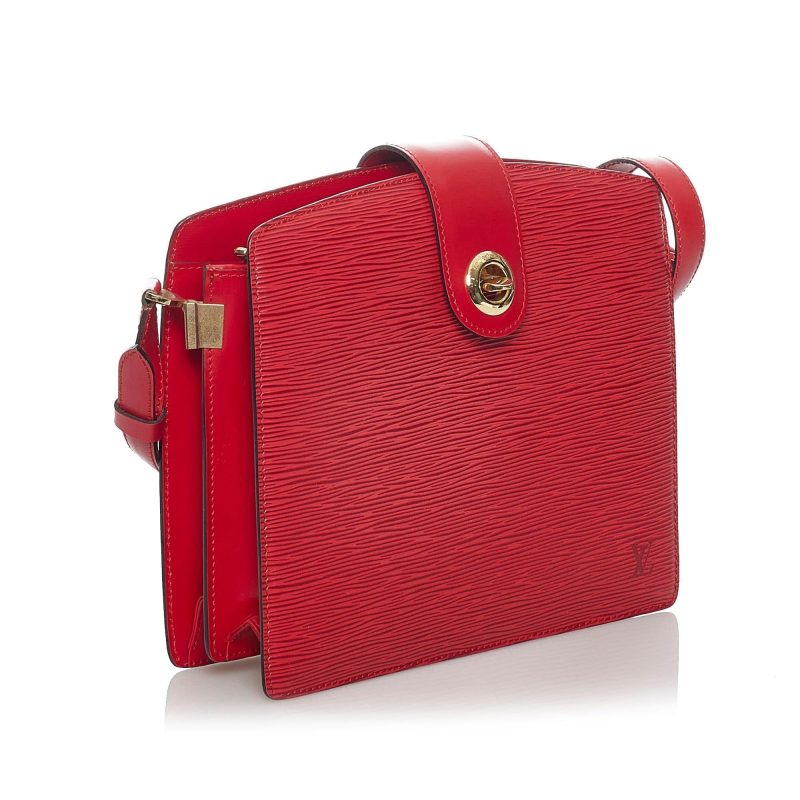 Louis Vuitton Epi Capucines (SHG-30252)