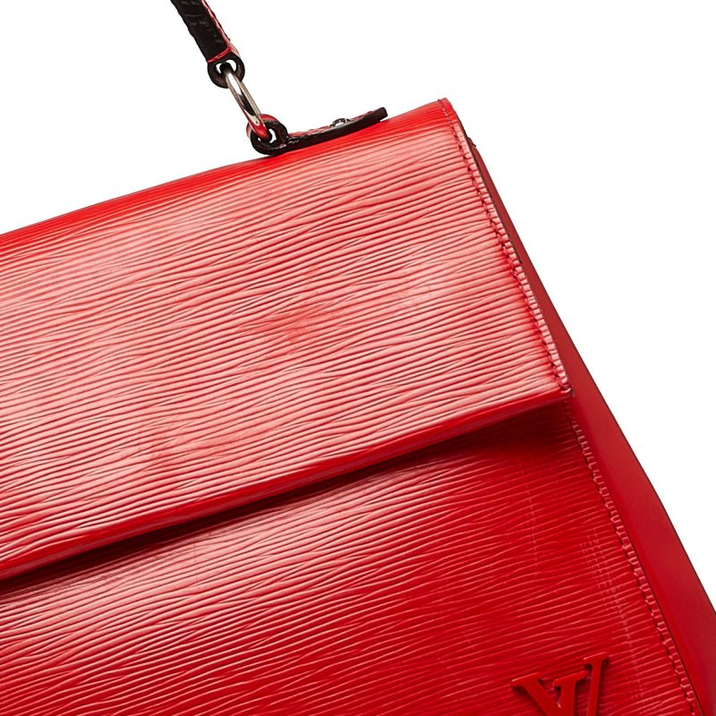 Louis Vuitton Epi Cluny BB (SHG-F2Ob66) - Image 10