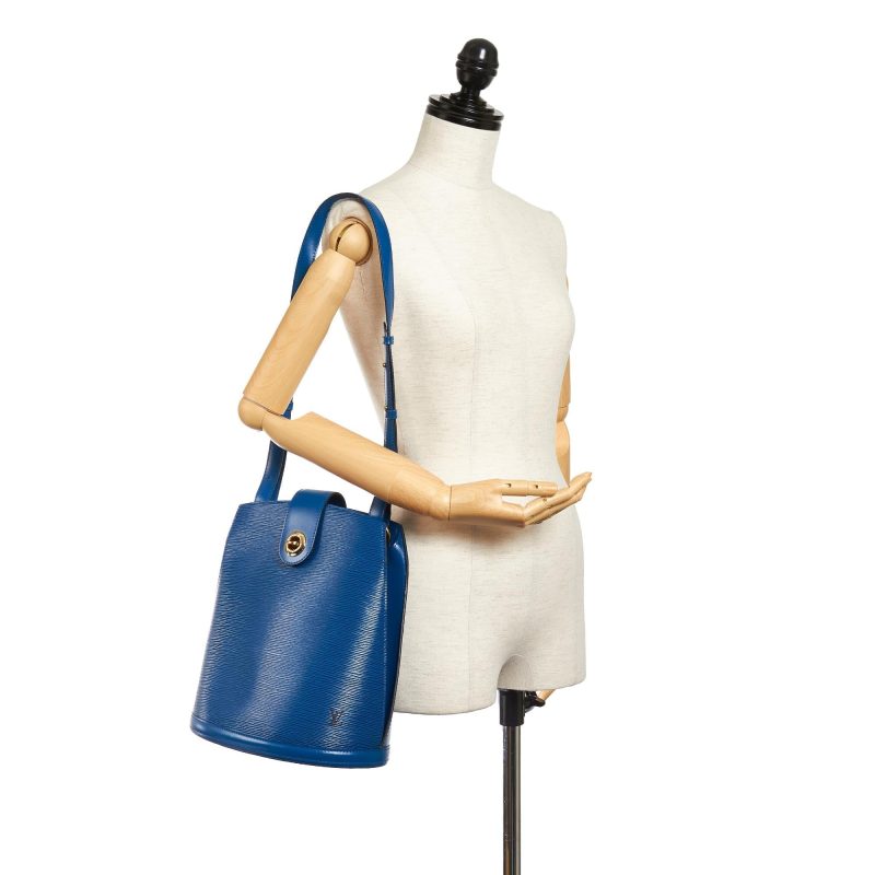 Louis Vuitton Epi Cluny (SHG-27165) - Image 4