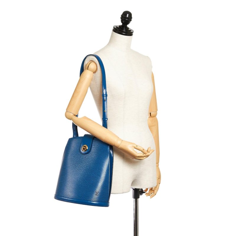 Louis Vuitton Epi Cluny (SHG-28092) - Image 4
