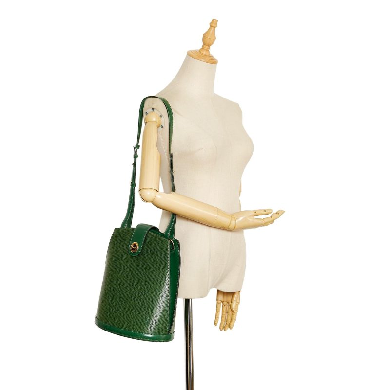 Louis Vuitton Epi Cluny (SHG-KmzweX) - Image 4