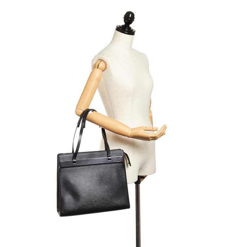 Louis Vuitton Epi Croisette PM (SHG-27337) - Image 4